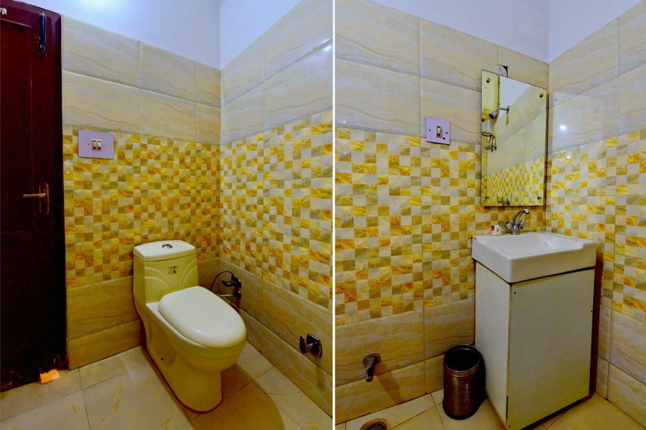 Oyo 26909 Hotel Paras มานดี ภายนอก รูปภาพ